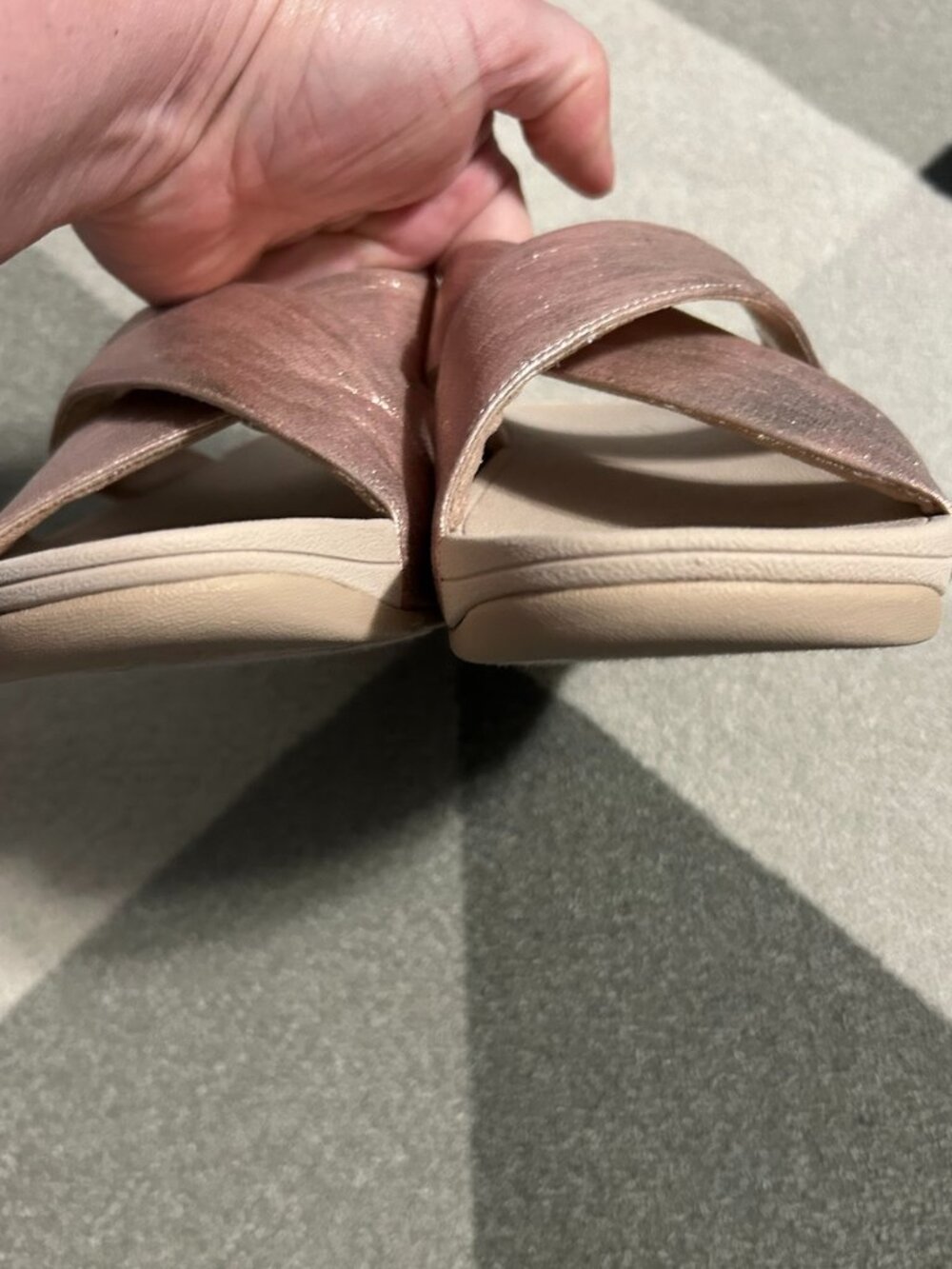 Fitflop Metallic Rose Gold Cross‑Band Slide Sandals 9 - Picture 6 of 11